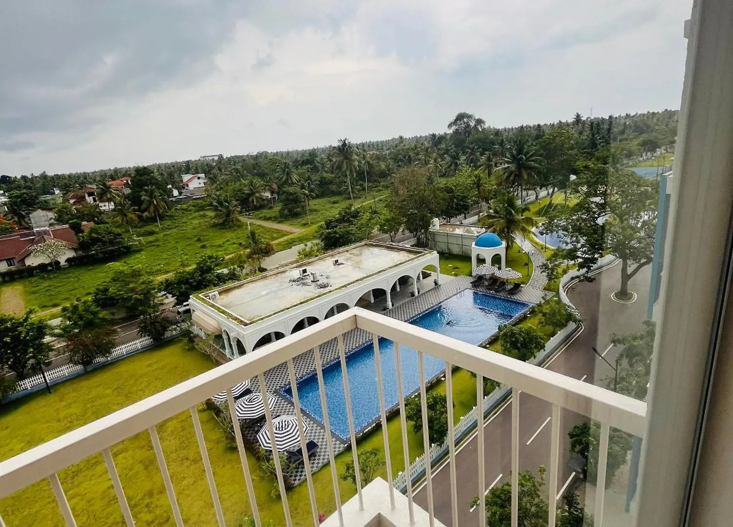 Aparthotel Sun Sky Negombo Serviced Apartment Sri Lanka